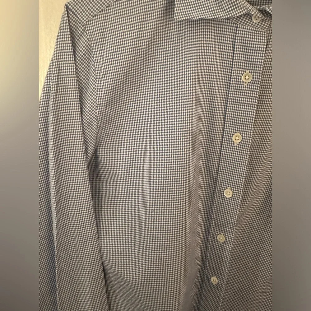 Women’s Faconnable Blue and White Button Down Shirt Size Large - Picture 2 of 5
